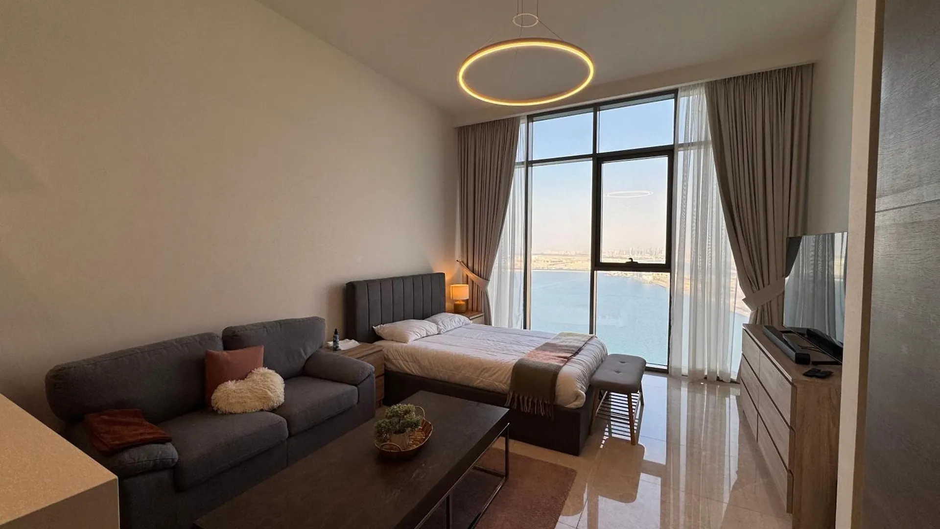 Modern Studio With Sea View Anwa By Omniyat Dubai Maritime City - Al Sarya Holiday Homes 0*,