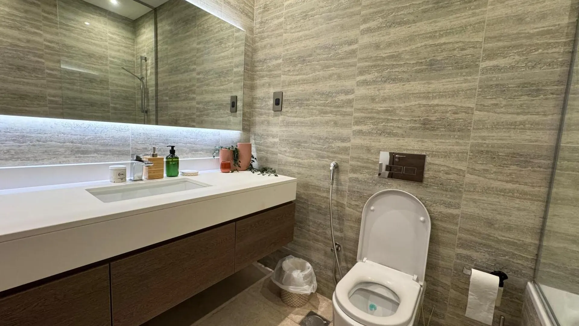 Modern Studio With Sea View Anwa By Omniyat Dubai Maritime City - Al Sarya Holiday Homes 0*,